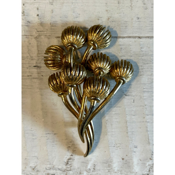 Vintage Boucher Gold Tone Floral Flower Blossom Brooch Pin #81128 - Picture 3 of 8